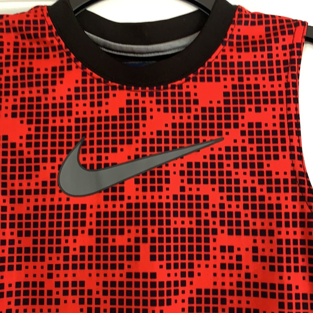 Boys Nike Tank